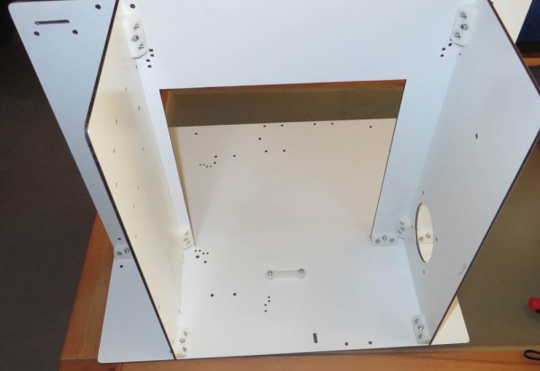 web_IMG_1311.jpg (71.04 KiB) 27628 mal betrachtet Rückseite