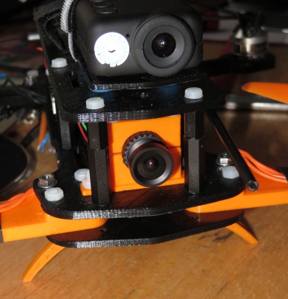 web_IMG_1723.jpg (145.73 KiB) 51742 mal betrachtet Pilot-Cam