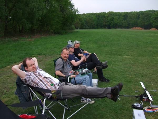 DSCF2592_.jpg (181.52 KiB) 6439 mal betrachtet Ist das anstrengend ...