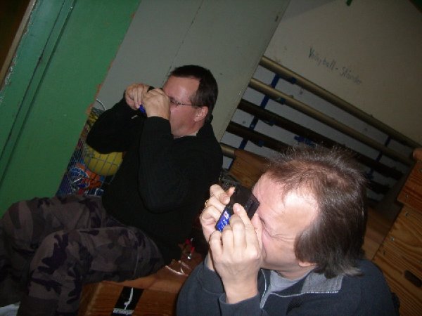 pornogugga.jpg (112.71 KiB) 4821 mal betrachtet pornogugga.jpg